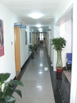 广州家庭医生中心走廊-广州中山医科大学家庭