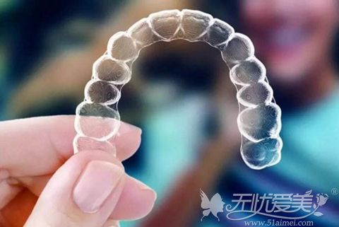 什么是牙齿隐形矫正?北京美莱揭晓隐形矫正和传统矫正区别