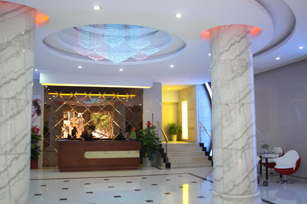 长沙星雅医疗整形美容医院——宽敞明亮的大厅