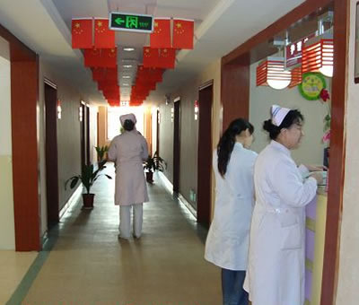 临汾现代女子医院走廊