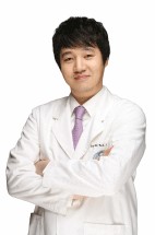  李成龙（韩）上海富华医疗美容医院整形医生