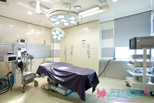韩国原辰整形医院手术室