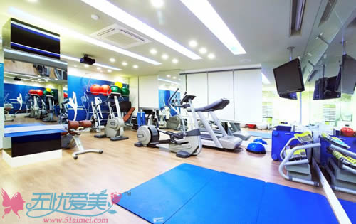 韩国巴诺巴奇整形医院3楼健身房