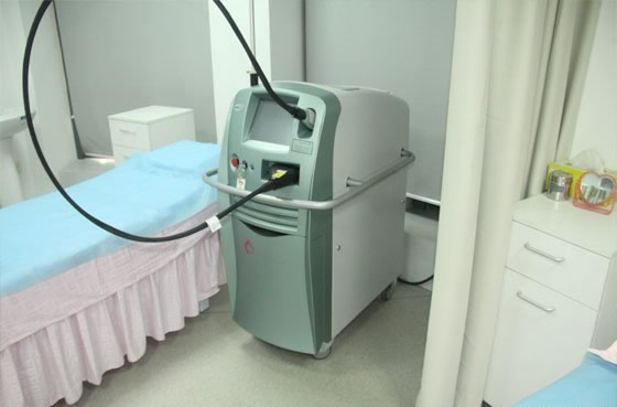 杭州爱琴海医疗美容门诊部激光治疗室 