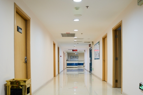 新疆整形美容医院走廊（二）