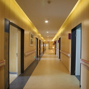 温岭整形美容医院三楼大厅走廊