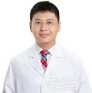 刘乃仁 北京利美康岩之畔整形医院医生