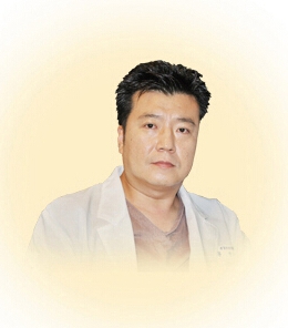 Hwang Min Hyo 韩国延世Roseelle整形外科院长