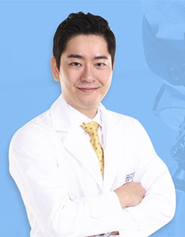 李诚桓 韩国dr.朵整形外科院长