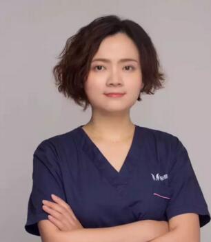 刘洁 成都美极医疗整形外科主任医师