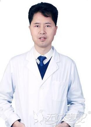 西安画美整形外科主任医师杨万忠