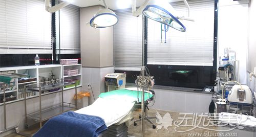 韩国爱源整形手术室