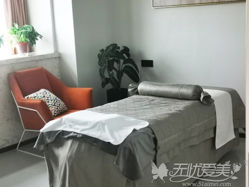 南京瑧颜医疗美容美肤室
