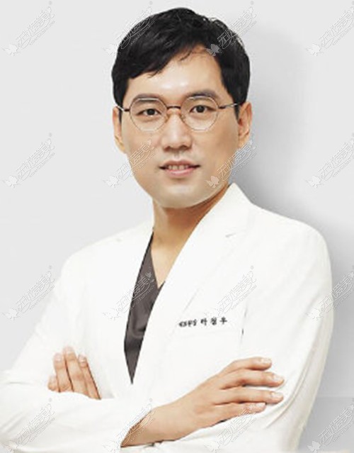 在韩国做肋软骨隆鼻肿胀的时间会更长吗?朴哲佑医生有话说