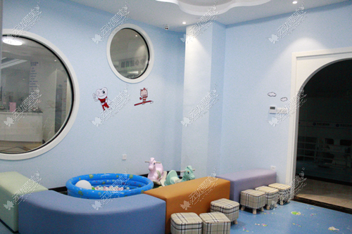 上海尤旦口腔医院儿童玩具区