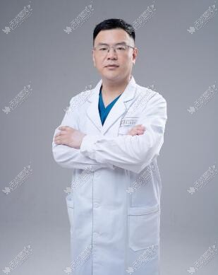 张辉医生