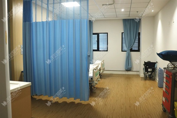 重庆松山医院病房